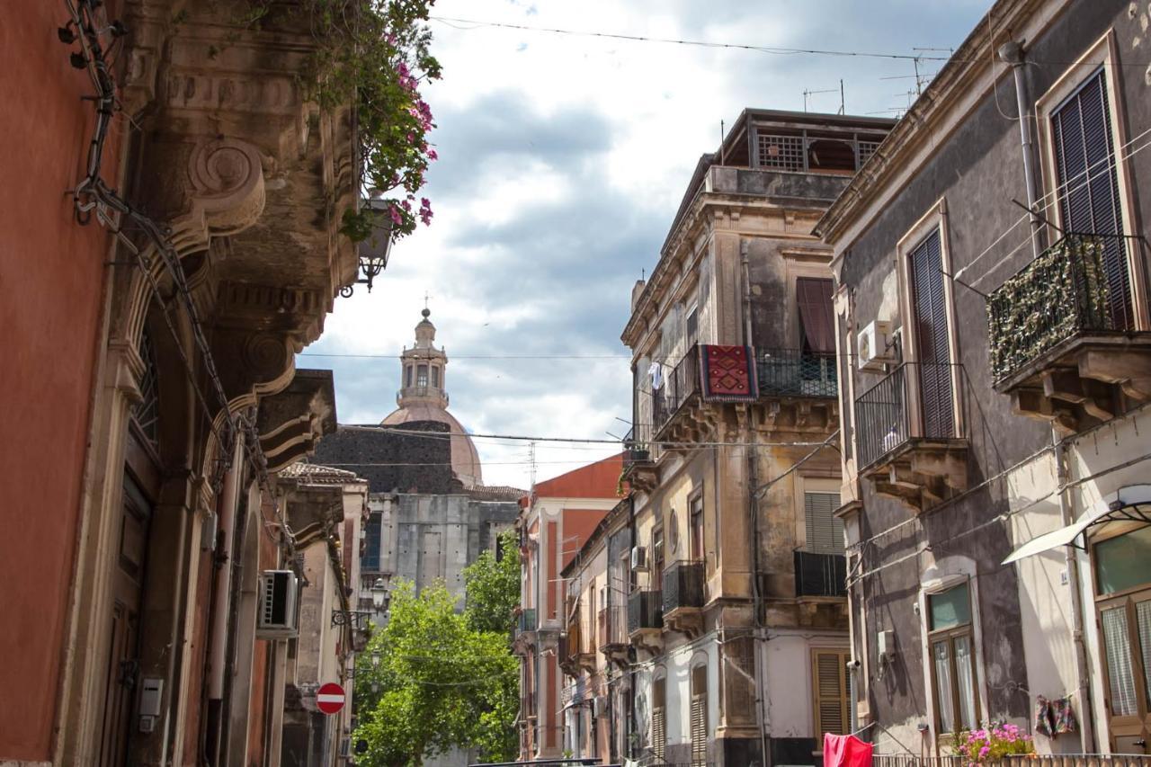 La Casetta In Centro By Sicily In Home Катанія Екстер'єр фото